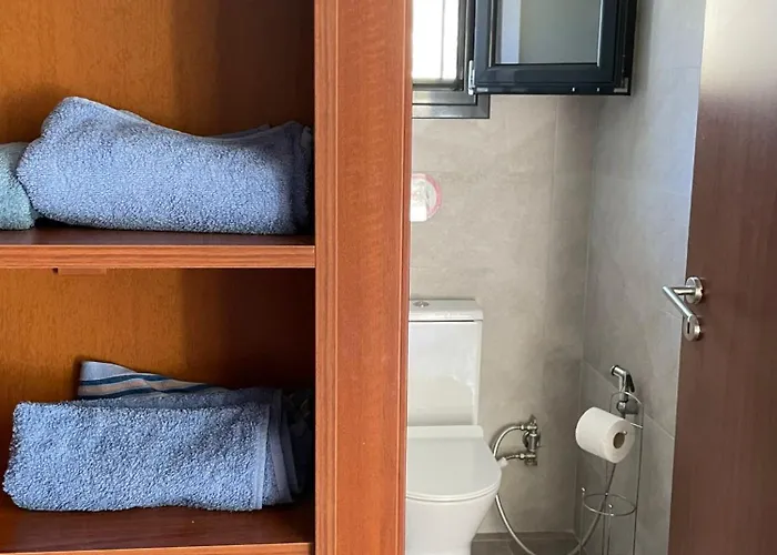 2 Macky Ground Floor *